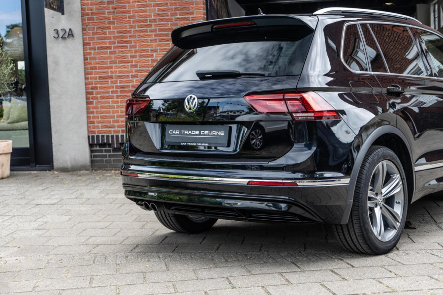Volkswagen Tiguan 2.0 TSI 4 Motion R-Line Pano / Trekhaak / Camera