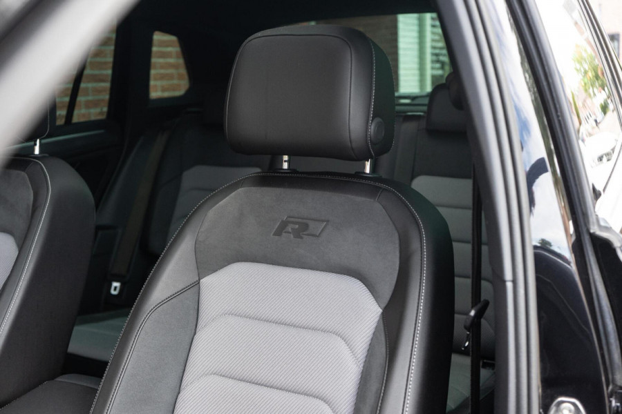 Volkswagen Tiguan 2.0 TSI 4 Motion R-Line Pano / Trekhaak / Camera