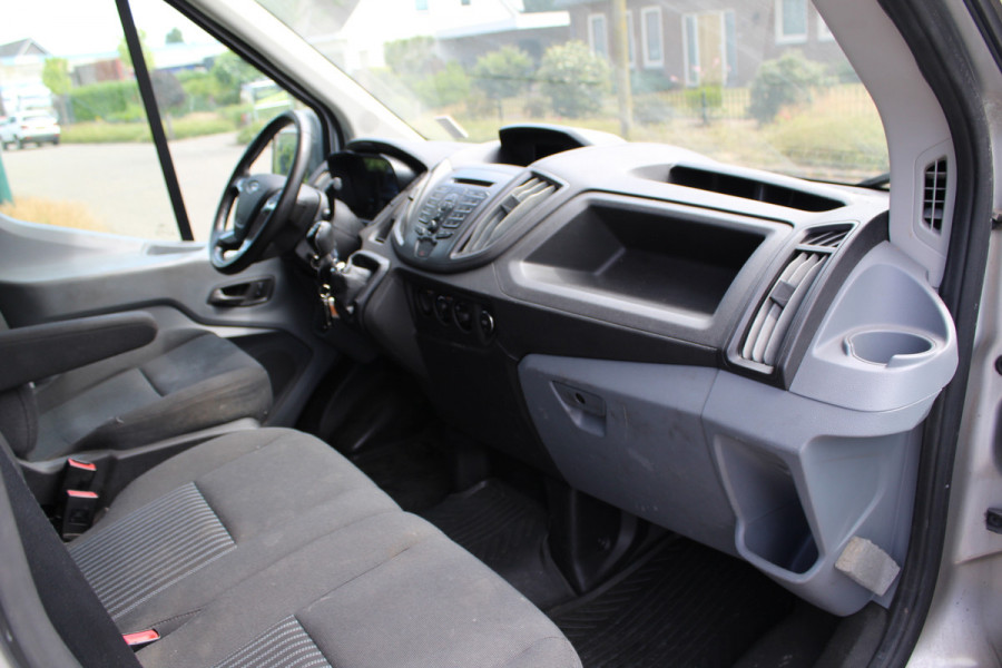 Ford Transit 350 2.0 TDCI 130PK Euro6 L2H2 RWD Trend Service bus /  Werkplaats inrichting