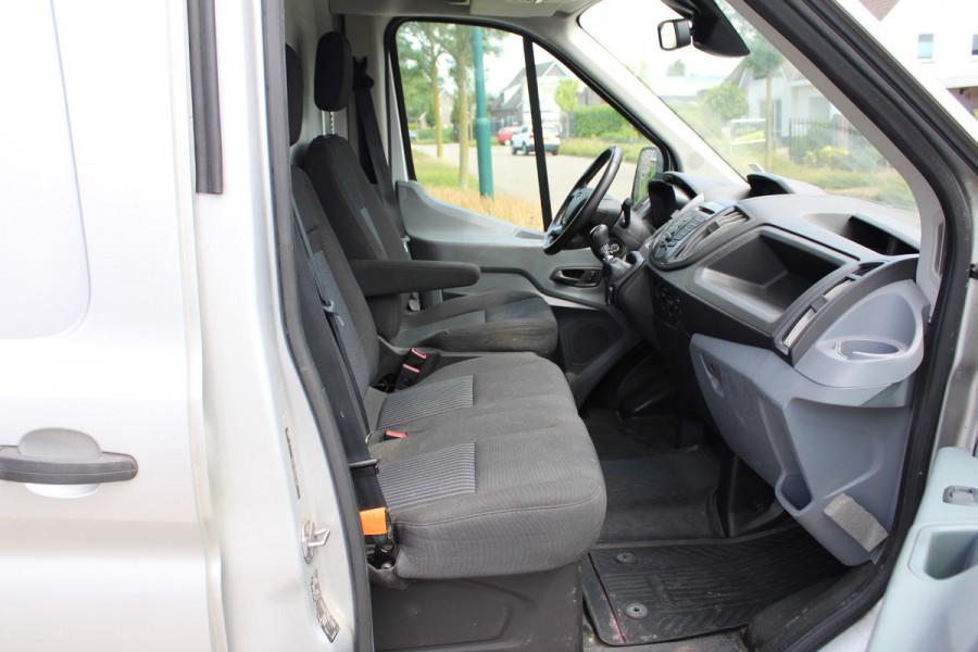 Ford Transit 350 2.0 TDCI 130PK Euro6 L2H2 RWD Trend Service bus /  Werkplaats inrichting