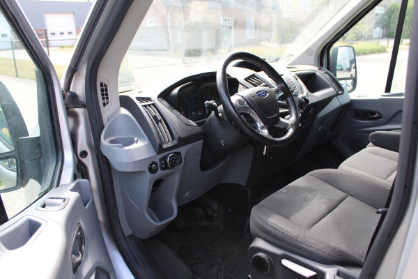 Ford Transit 350 2.0 TDCI 130PK Euro6 L2H2 RWD Trend Service bus /  Werkplaats inrichting