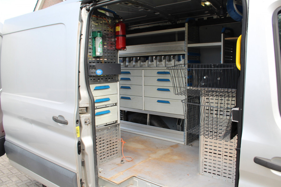 Ford Transit 350 2.0 TDCI 130PK Euro6 L2H2 RWD Trend Service bus /  Werkplaats inrichting