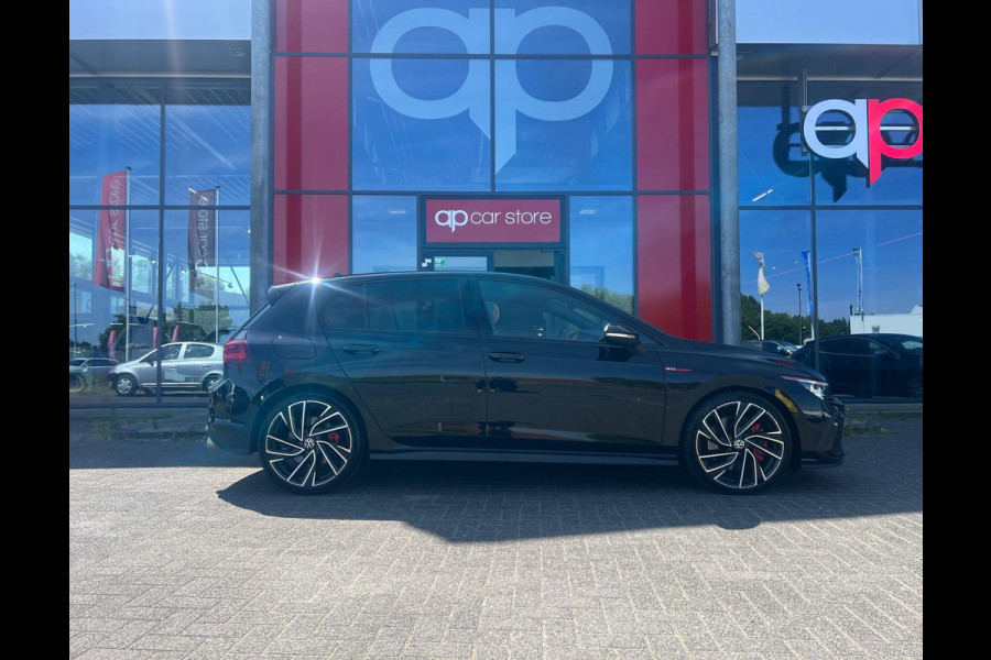 Volkswagen Golf 2.0 TSI GTI