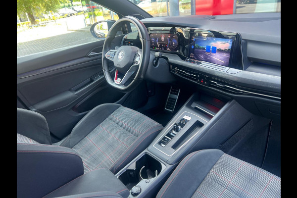Volkswagen Golf 2.0 TSI GTI