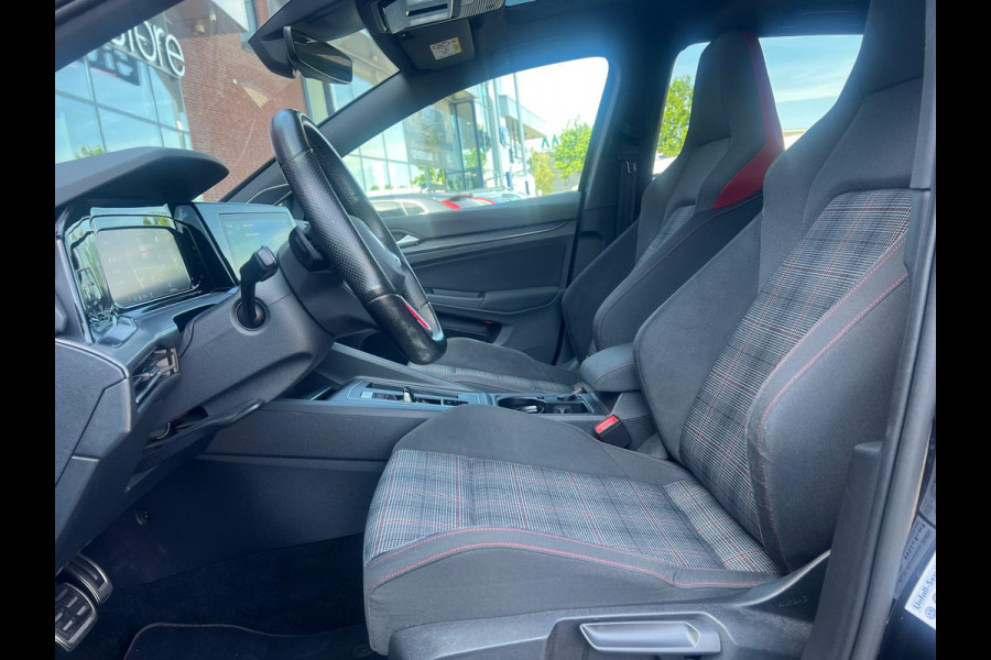 Volkswagen Golf 2.0 TSI GTI