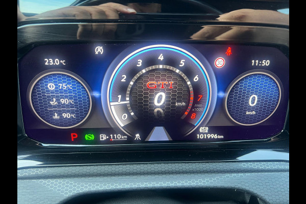 Volkswagen Golf 2.0 TSI GTI