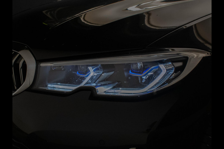 BMW 3 Serie Touring 320e M Sport (PANORAMADAK,APPLE CARPLAY,NAVI,SFEERVERLICHTING,STOELVERWARMING,CAMERA,LEDER,CRUISE,CLIMATE)
