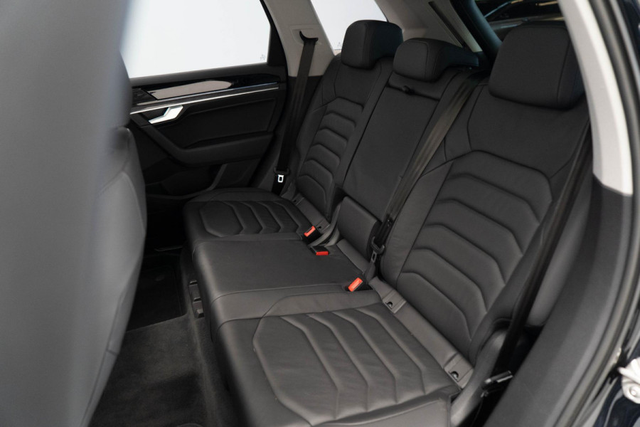 Volkswagen Touareg 3.0 TSi eHybrid 4MOTION |Pano|Leder|Luchtvering|Dodehoek|