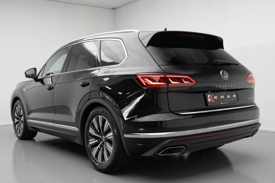Volkswagen Touareg 3.0 TSi eHybrid 4MOTION |Pano|Leder|Luchtvering|Dodehoek|