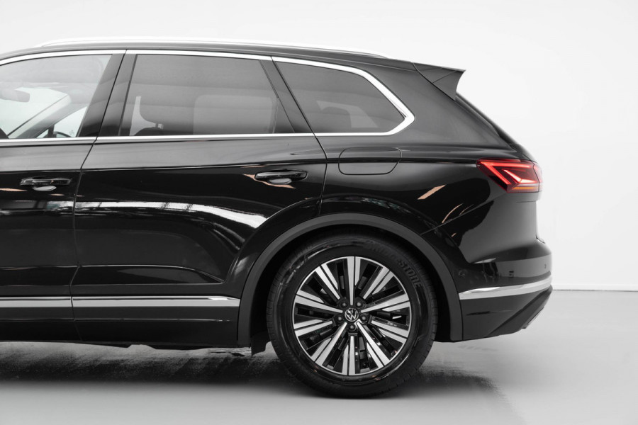 Volkswagen Touareg 3.0 TSi eHybrid 4MOTION |Pano|Leder|Luchtvering|Dodehoek|
