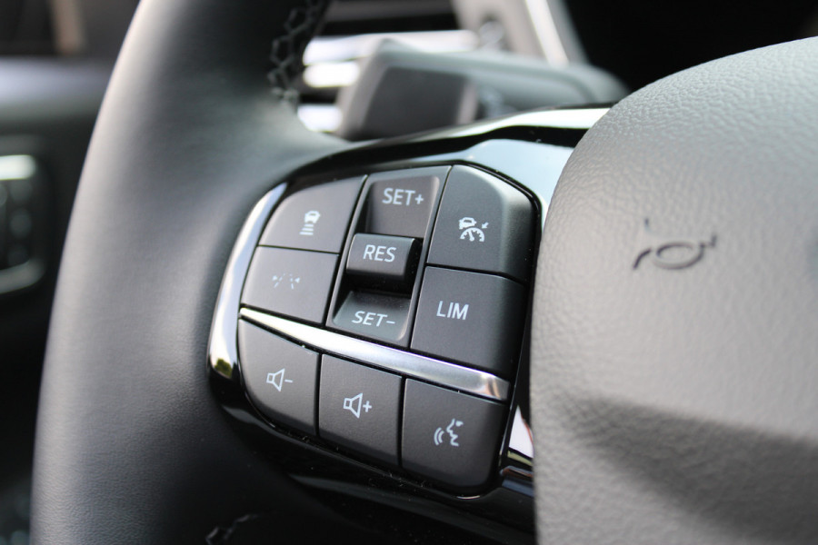 Ford Kuga 2.5 PHEV Active X 4J Garantie | Panoramadak | Nieuwstaat | Winter Pack