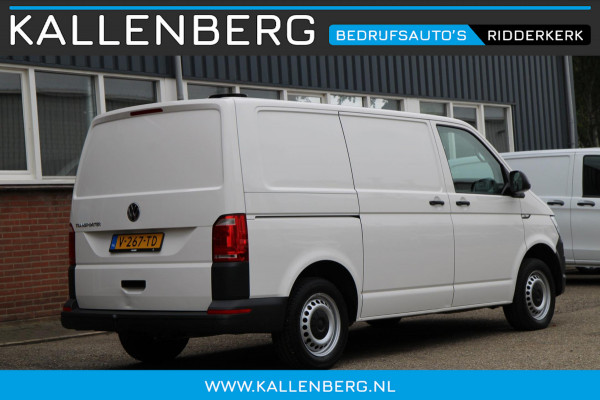 Volkswagen Transporter Volkswagen Transporter 2.0 TDI L1H1 Comfort / Automaat / Cruise / App connect / Navi / 3 zits