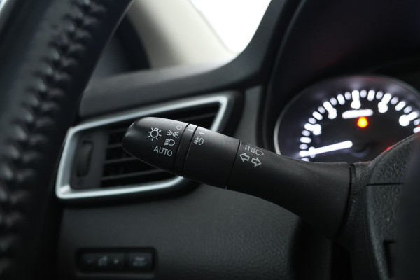 Nissan QASHQAI 1.2 N-Connecta Navigatie, Airco, Trekhaak