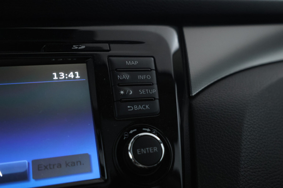 Nissan QASHQAI 1.2 N-Connecta Navigatie, Airco, Trekhaak