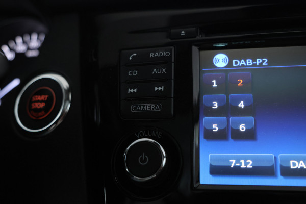 Nissan QASHQAI 1.2 N-Connecta Navigatie, Airco, Trekhaak