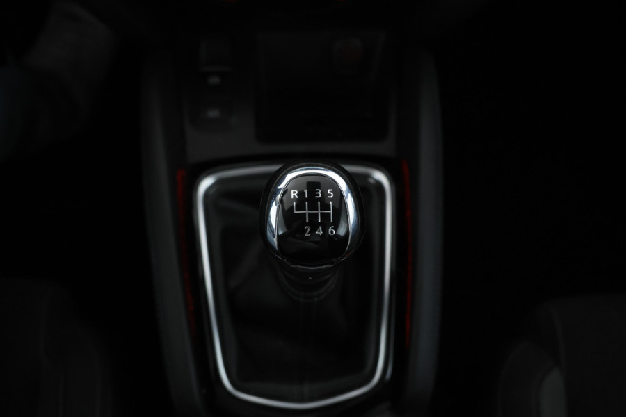 Nissan QASHQAI 1.2 N-Connecta Navigatie, Airco, Trekhaak
