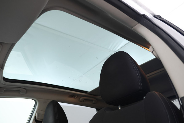 Nissan QASHQAI 1.2 N-Connecta Navigatie, Airco, Trekhaak