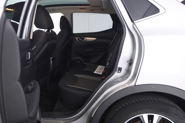 Nissan QASHQAI 1.2 N-Connecta Navigatie, Airco, Trekhaak
