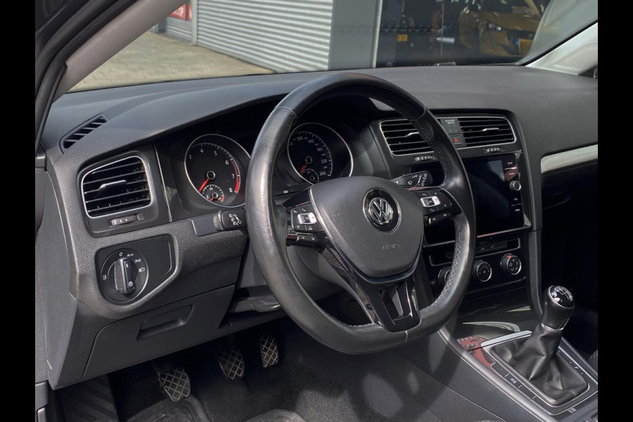 Volkswagen GOLF Variant 1.0 TSI Trendline BMT - Airco I Sport velgen I LED I PDC I 124.000 KM Dealer onderhouden