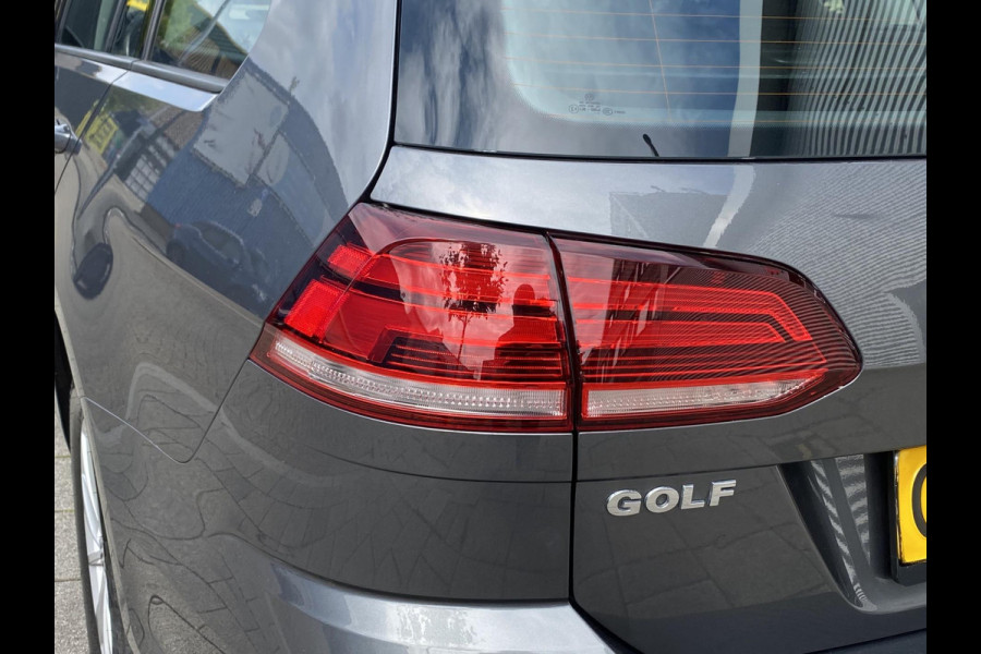 Volkswagen GOLF Variant 1.0 TSI Trendline BMT - Airco I Sport velgen I LED I PDC I 124.000 KM Dealer onderhouden