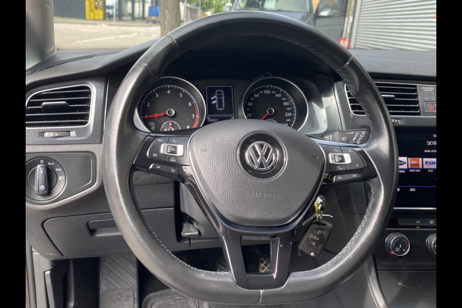 Volkswagen GOLF Variant 1.0 TSI Trendline BMT - Airco I Sport velgen I LED I PDC I 124.000 KM Dealer onderhouden