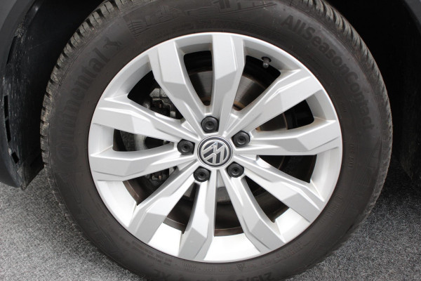 Volkswagen T-Roc 1.5 TSI 150pk DSG Sport Plus | Navigatie | Climate Control | Cruise control adaptief | Camera | Parkeer sensoren | Electrisch bedienbare achterklep| Lichtmetalen Velgen