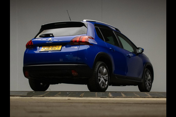 Peugeot 2008 1.2 PureTech Signature Sport (APPLE CARPLAY,NAVI,CRUISE,PDC,LED,LEDER,SPORTSTOELEN,GETINT,LM VELGEN,NETTE STAAT)