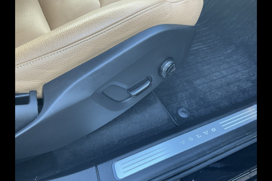 Volvo XC90 VAN Grijs kenteken Navi Cam Stoelverw. Trekhaak Leer