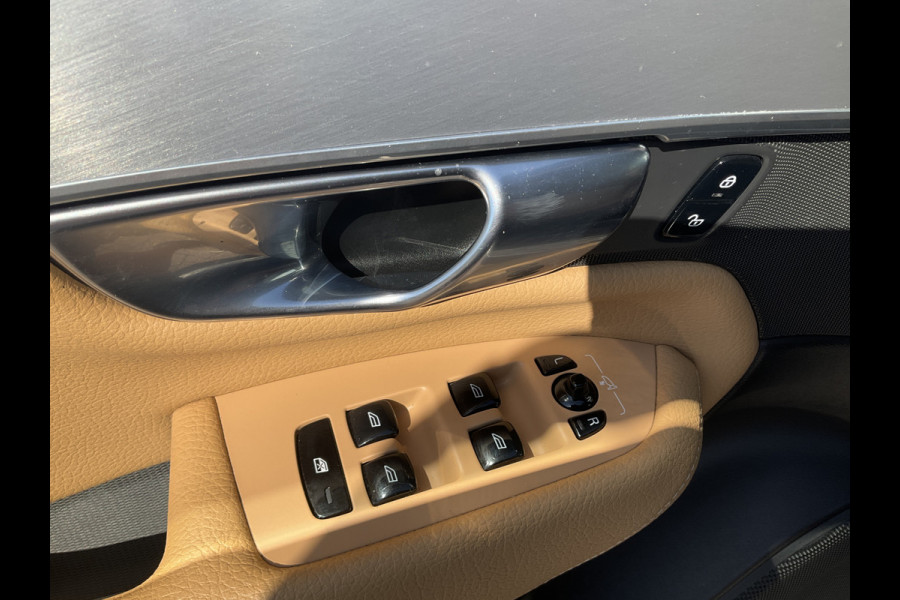Volvo XC90 VAN Grijs kenteken Navi Cam Stoelverw. Trekhaak Leer
