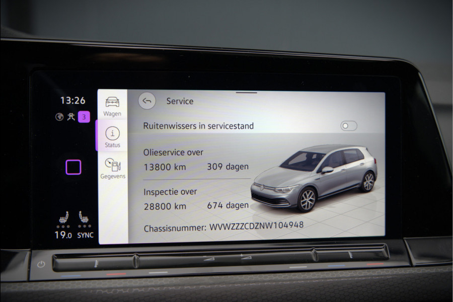 Volkswagen Golf 2.0 TDI GTD | Panoramadak | Stoelverwarming | Stuurverwarming | Adaptive Cruise Control | Apple Carplay | Sport & Sound | Adaptief Onderstel | Keyless | IQ Light LED | Camera | Ambiance Verlichting