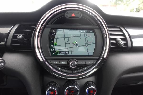 MINI Mini 2.0 Cooper S Chili | Automaat | Nav | Clima | Pano dak | Led | Achteruitrijcamera