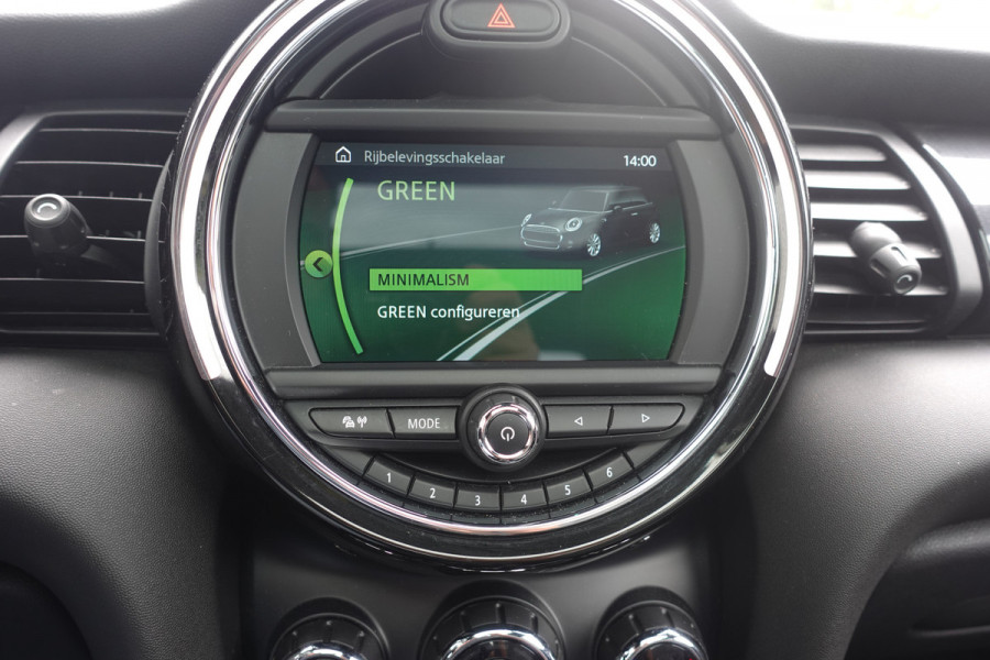 MINI Mini 2.0 Cooper S Chili | Automaat | Nav | Clima | Pano dak | Led | Achteruitrijcamera