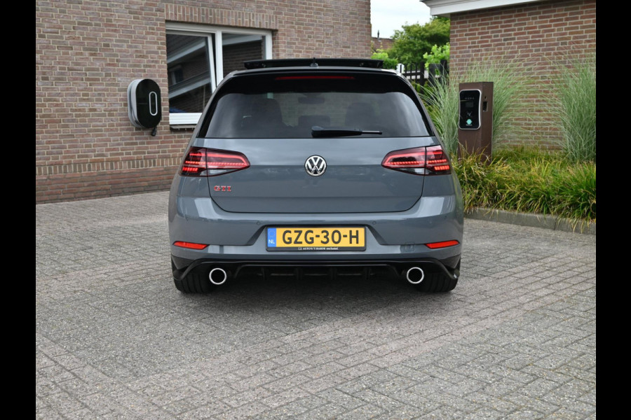 Volkswagen Golf 2.0 TSI GTI TCR | 290PK | PANO | CAMERA | VIRTUAL | PURE GREY | Adaptive | Keyless | 19'' |