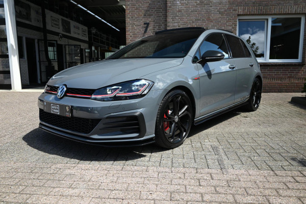 Volkswagen Golf 2.0 TSI GTI TCR | 290PK | PANO | CAMERA | VIRTUAL | PURE GREY | Adaptive | Keyless | 19'' |