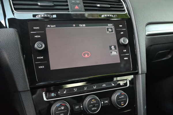 Volkswagen Golf 2.0 TSI GTI TCR | 290PK | PANO | CAMERA | VIRTUAL | PURE GREY | Adaptive | Keyless | 19'' |