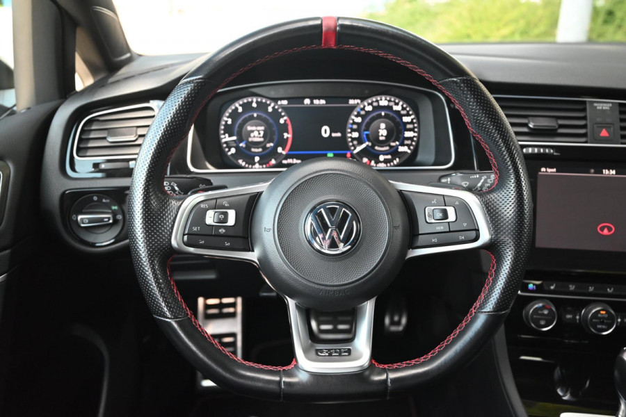 Volkswagen Golf 2.0 TSI GTI TCR | 290PK | PANO | CAMERA | VIRTUAL | PURE GREY | Adaptive | Keyless | 19'' |