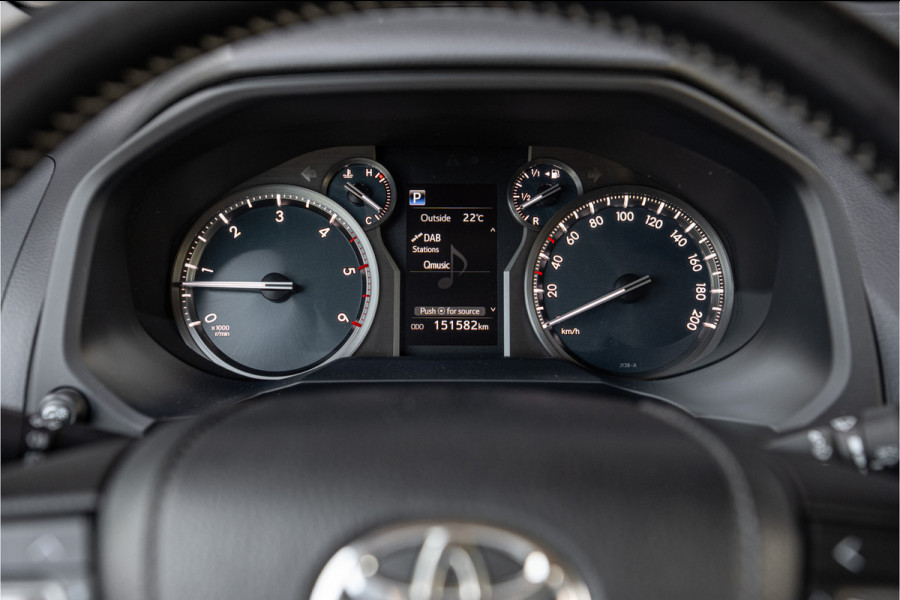 Toyota Land Cruiser 2.8 D-4D-F Grijs kenteken - Grijs metallic