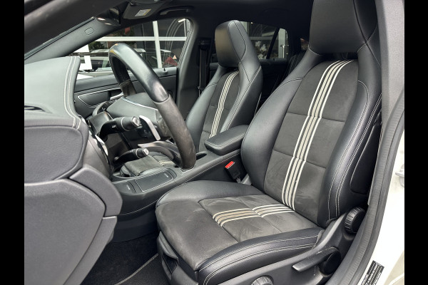 Mercedes-Benz CLA-Klasse Shooting Brake 200 Prestige AMG-LINE / PANO / STOELVERWARMING / DEFA ALARM