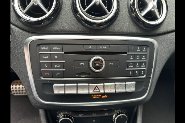 Mercedes-Benz CLA-Klasse Shooting Brake 200 Prestige AMG-LINE / PANO / STOELVERWARMING / DEFA ALARM