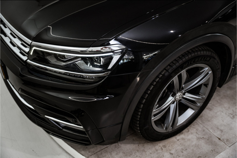 Volkswagen Tiguan 1.4 TSI ACT Highline R-Line 150PK NL AUTO+NAP+1e Eigenaar | Pano | Navi | Virtual