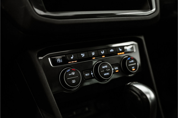 Volkswagen Tiguan 1.4 TSI ACT Highline R-Line 150PK NL AUTO+NAP+1e Eigenaar | Pano | Navi | Virtual