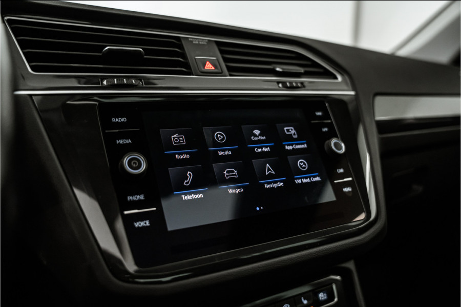 Volkswagen Tiguan 1.4 TSI ACT Highline R-Line 150PK NL AUTO+NAP+1e Eigenaar | Pano | Navi | Virtual
