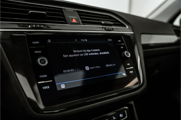 Volkswagen Tiguan 1.4 TSI ACT Highline R-Line 150PK NL AUTO+NAP+1e Eigenaar | Pano | Navi | Virtual