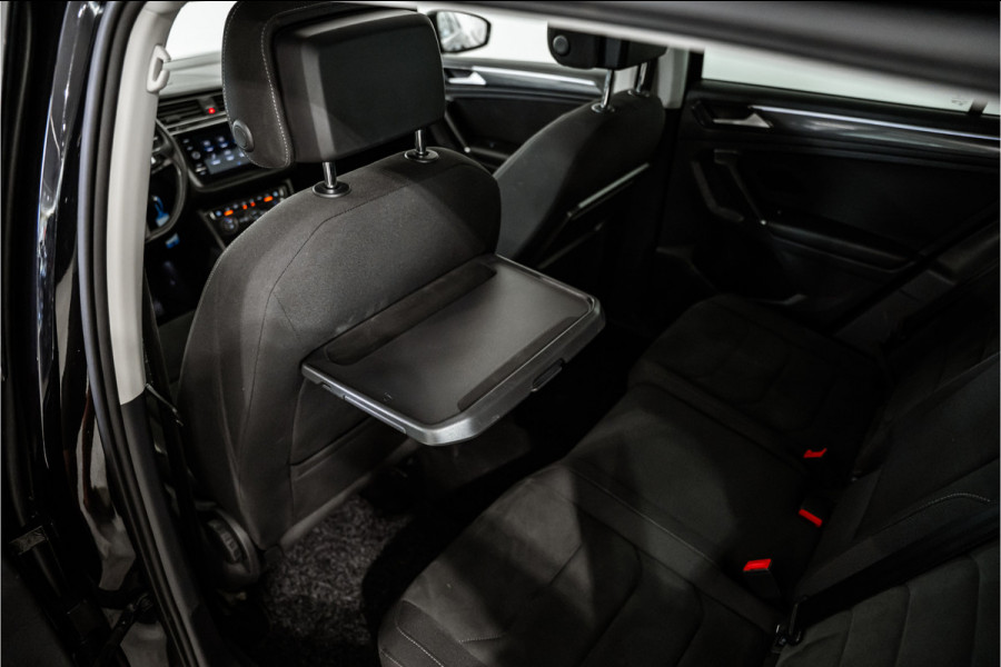 Volkswagen Tiguan 1.4 TSI ACT Highline R-Line 150PK NL AUTO+NAP+1e Eigenaar | Pano | Navi | Virtual