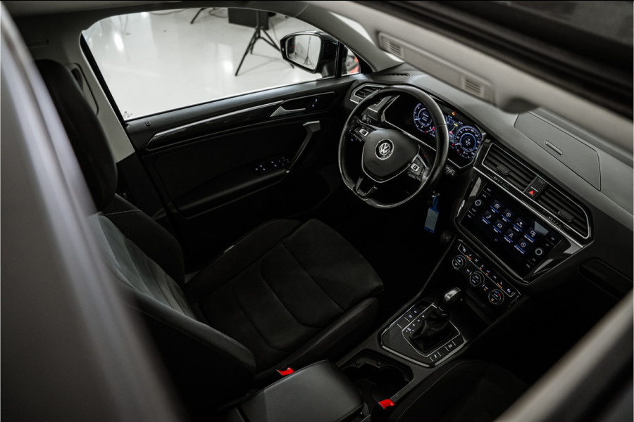 Volkswagen Tiguan 1.4 TSI ACT Highline R-Line 150PK NL AUTO+NAP+1e Eigenaar | Pano | Navi | Virtual
