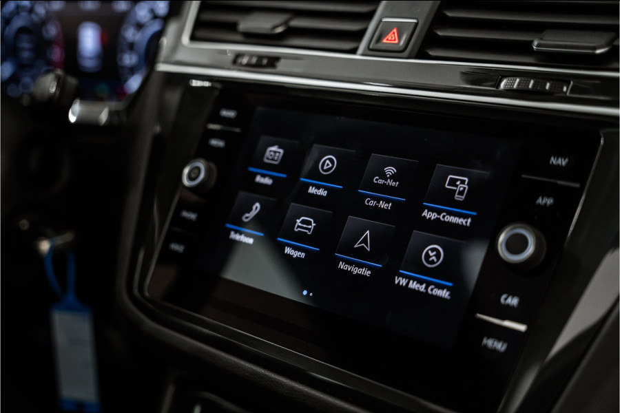 Volkswagen Tiguan 1.4 TSI ACT Highline R-Line 150PK NL AUTO+NAP+1e Eigenaar | Pano | Navi | Virtual
