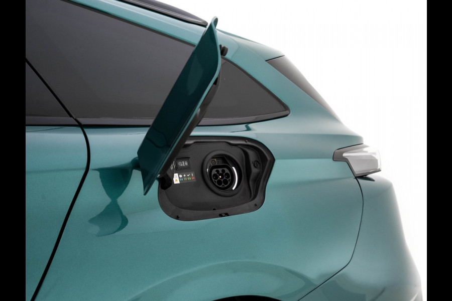 Peugeot 308 SW 1.6 HYbrid 180 GT-Sport-Pack Business (INCL-BTW) Aut. *PANO | LEATHER-MICROFIBRE | MATRIX-LED | TOPVIEW | MEMORY-PACK | ADAPTIVE-CRUISE | BLINDSPOT | DIGI-COCKPIT | HEATED-SPORTSEATS | KEYLESS | LANE-ASSIST | NAVI-FULLMAP | ...