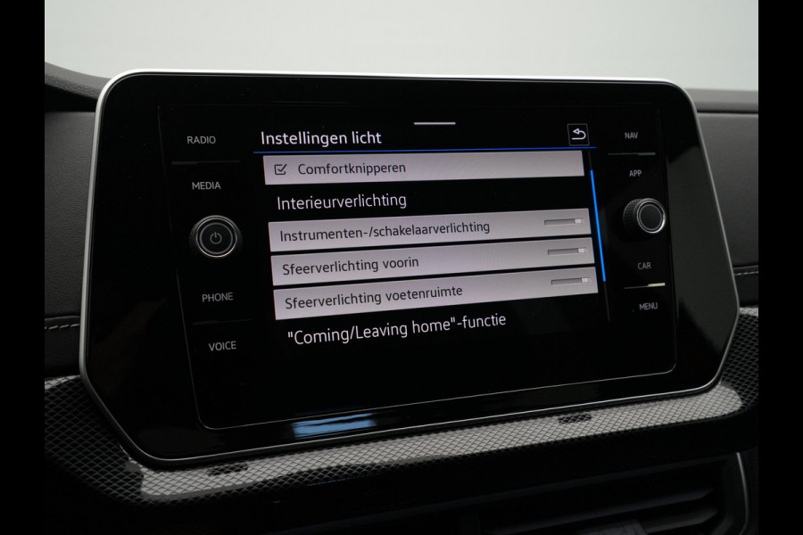 Volkswagen T-Cross 1.5 TSI 150pk DSG R-Line Business Navi via App Camera Stoelverwarming Acc 276