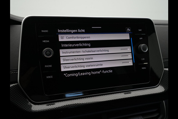 Volkswagen T-Cross 1.5 TSI 150pk DSG R-Line Business Navi via App Camera Stoelverwarming Acc 276