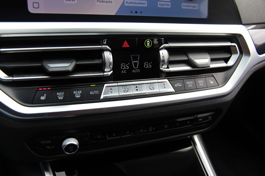 BMW 3 Serie Touring 330e Sportline | Shadow | 19 | Live cockpit
